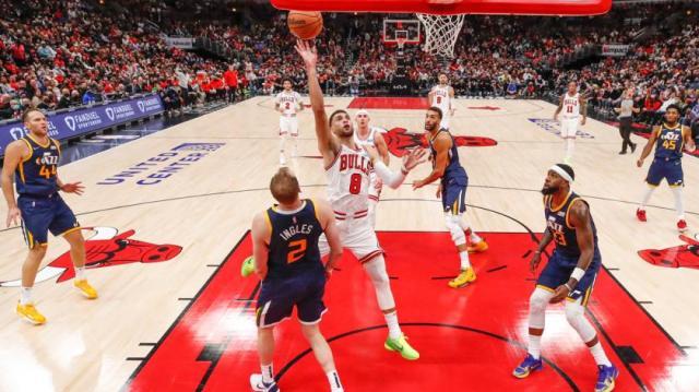 Zach LaVine Bulls-Jazz USAT.jpg